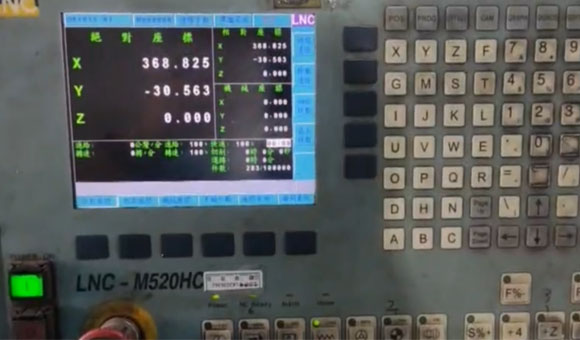 宝元系统LNC-M520HC工控屏维修